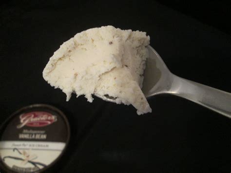 David's Ice Cream Reviews: Graeter's - Madagascar Vanilla Bean