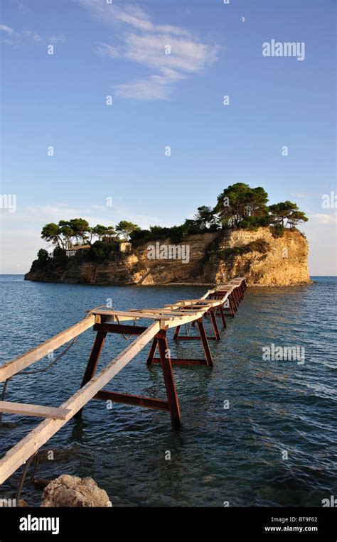 Agios Sostis Isla Y Puente Al Atardecer Zakynthos Zante Las Islas