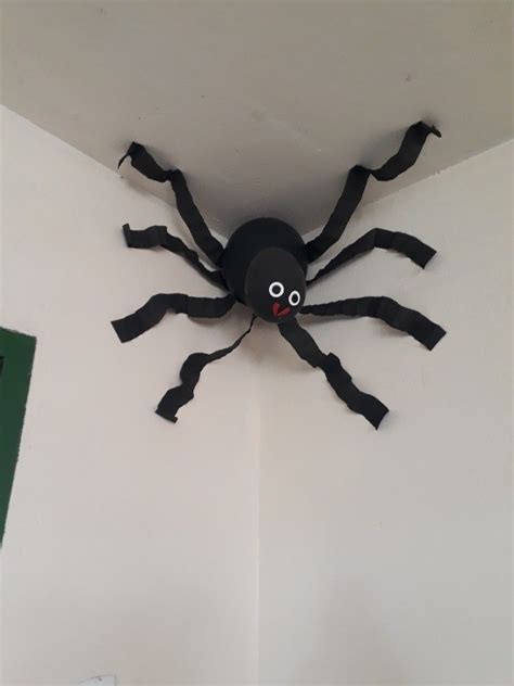 Aranhas Para Decoração De Halloween Oliver