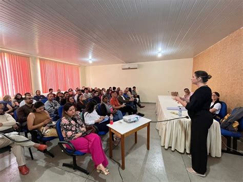 Prefeitura e Sebrae capacitam núcleos administrativos para atendimento