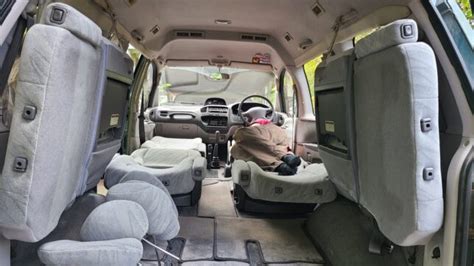 van   mitsubishi delica space gear