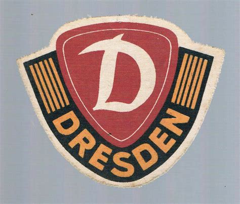 Filehistorical Logo Sg Dynamo Dresden 1968 90png Wikimedia Commons