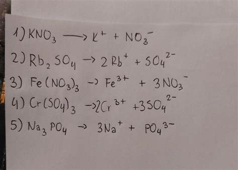 Napisz równania dysocjacji elektrolitycznej podanych soli KNO3 Rb2SO4