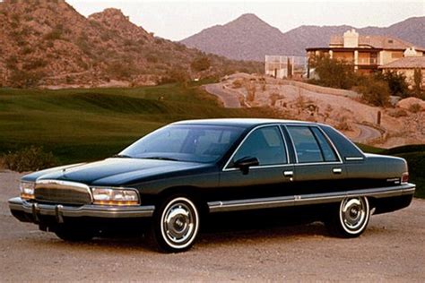 Buick Roadmaster Sedan - specs, photos, videos and more on TopWorldAuto