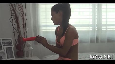 Solo Babe Fingers Her Fine Hole XVIDEOS