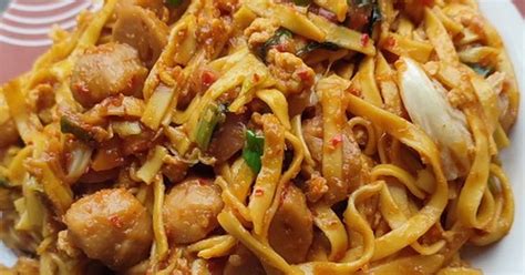 Resep Mie Goreng Bakso Sosis Nylekaming Oleh Bunda Zr Cookpad