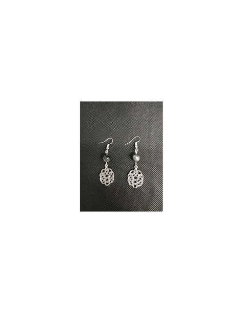 Boucles d oreilles argentées noeud infini et perle en obsidienne créé