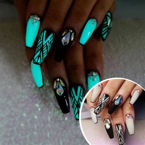 Fancy Glow In The Dark Nail Polish Looks | NailDesignsJournal