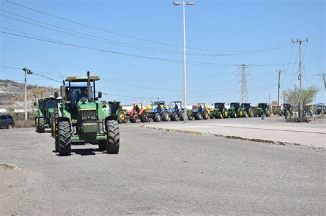 La Jornada Productores Agr Colas Liberan Instalaciones De Pemex En