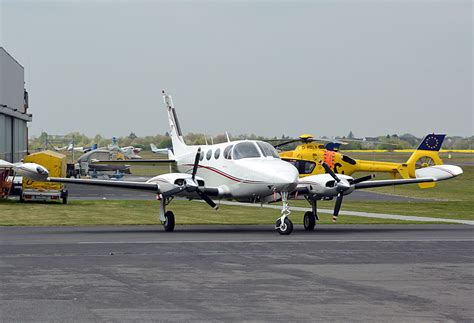 Cessna 340 III D-IEFP am Flugplatz Bonn-Hangelar - 10.04.2014 ...