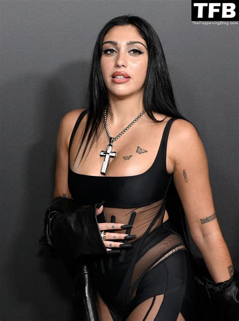 Lourdes Leon Shows Off Her Sexy Tits At The Thierry Mugler