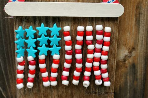 Pony Bead American Flag Reading Confetti