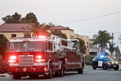 Usa Ca Santa Cruz Fire Department Truck 3170 And A Santa Cruz Police