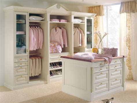 Boutique Inspired Closets Hgtv