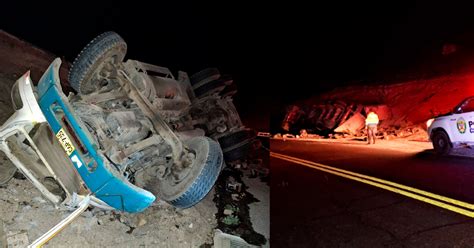 Accidente en Panamericana Sur Camión se despista a la altura de la