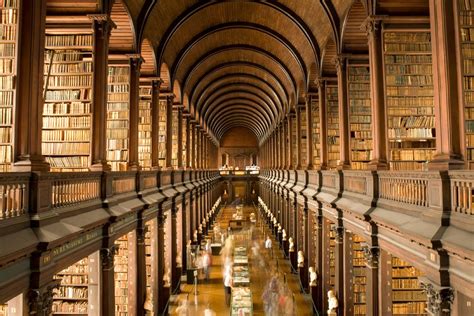 Old Library Trinity College Dublin The Main Chamber Of The Old