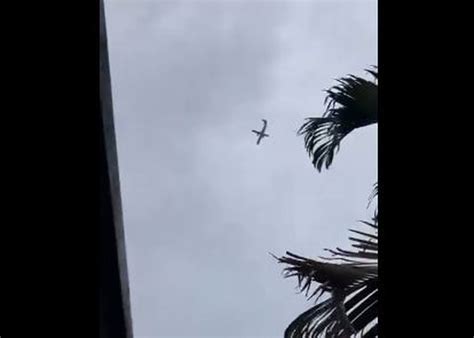 Veja vídeo do momento em que avião caiu em Vinhedo hoje 9 Brasil