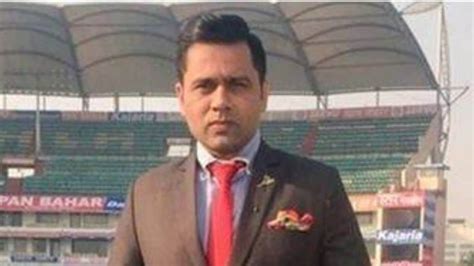 Aakash Chopra Biography Age Wife IPL Commentary Salary Career Stats