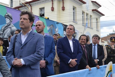 Busquet participó del acto central por el 138 Aniversario de Río Gallegos