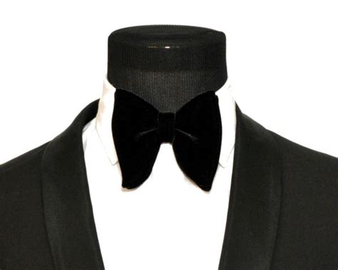 BLACK OVERSIZED SELF TIE VELVET BOW TIE | ferucci men prom wedding ...