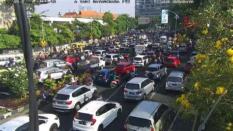 Dishub Rekayasa Lalin Dan Bus Priority Untuk Urai Kepadatan Di Surabaya