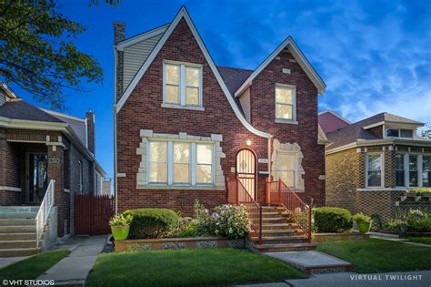 3845 W 63rd Pl Chicago Il 60629 Mls 11638867 Redfin