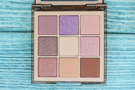 Huda Beauty Light Nude Obsessions мой отзыв о палетке теней Beauty Hamster