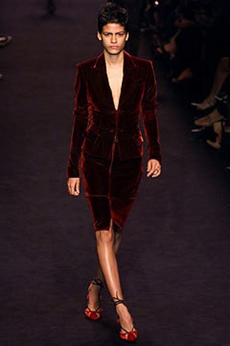 Tom Ford For Yves Saint Laurent Ysl Fall Red Velvet Shoes At