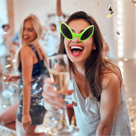 3 Pieces Alien Glasses Alien Costume Sunglasses for Halloween Christmas