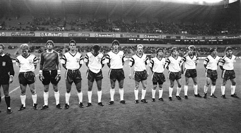 Jörg Stübner ist tot Fans trauern Dynamo Legende stirbt mit 53 Jahren