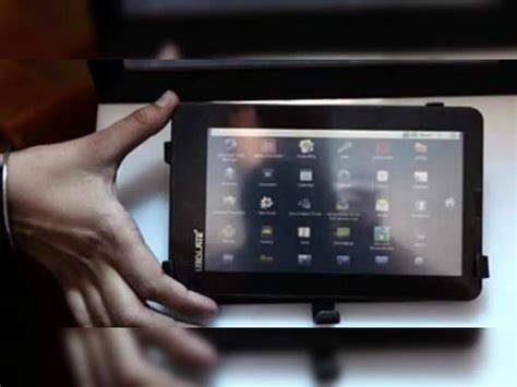 akash  tablet  indian innovation aakash  tablet   china