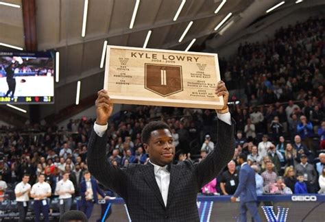 Kyle Lowry's jersey retired by Villanova in halftime ceremony | NBA.com