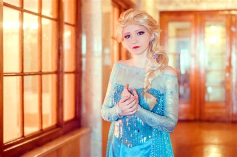 Frozen Elsa Cosplay By Evegeist On Deviantart