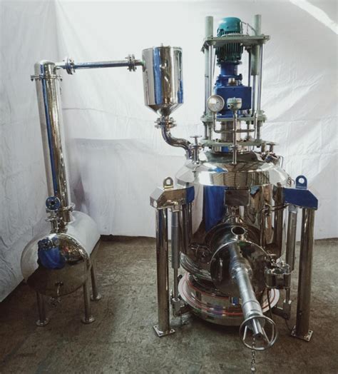 Agitated Nutsche Filter Dryer For Pharma And Food Industries For