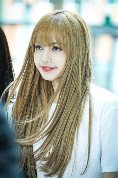 Pin Oleh Nur Di Blackpink Idol Selebritas Lalisa Manoban