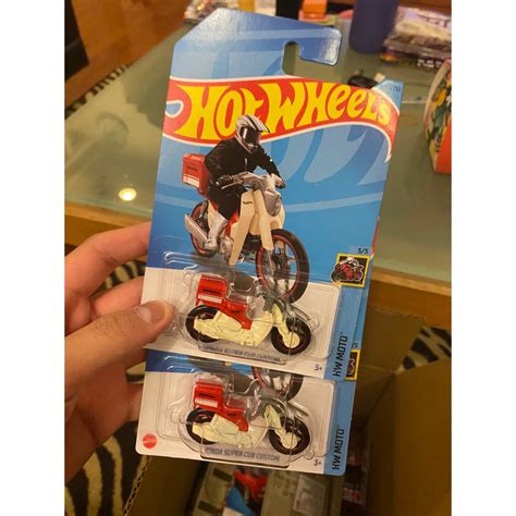 Hot Wheels Honda Super Cub Custom