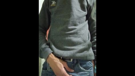 私の大きなコック私はそれをオナニーしますとても熱いです Pornhub Gay