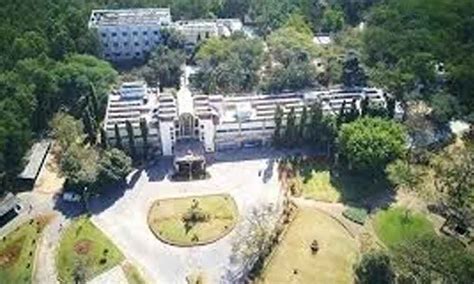 University of Hyderabad to pause return of students to campus