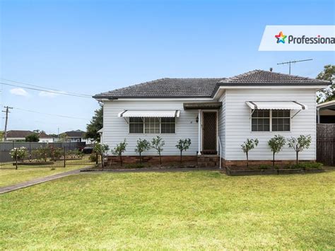 27 Marsh Parade Casula NSW 2170 Property Details