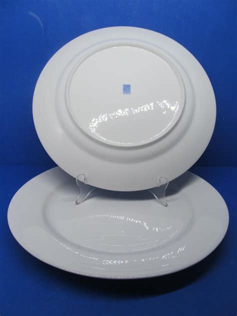 Zrike White 12 14 Porcelain Plates Euc Ebay