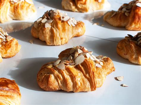 Starbucks Almond Croissant Recipe | Deporecipe.co