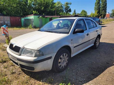 Syndyk Sprzeda Samoch D Skoda Octavia Rok Produkcji Szczecin