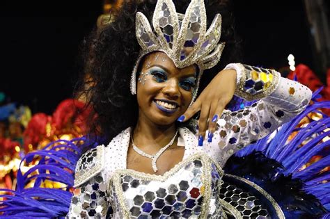 Veja as musas do segundo dia de desfiles do Carnaval de São Paulo