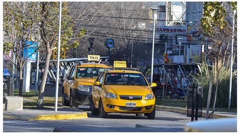 Viajar en taxi o remis será un 39 por ciento más caro