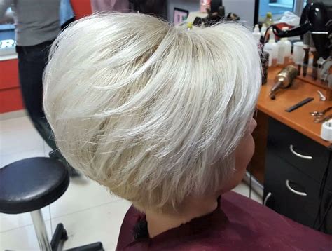 43 Eye Catching Blonde Pixie Cut Ideas To Show Your Stylist Artofit