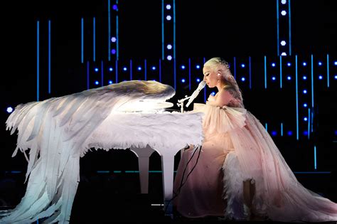 Los Pianos Más Locos Que Lady Gaga Ha Tocado En Conciertos