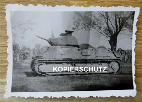 ALTES FOTO FRANZÖSISCHE Beutepanzer Beute Panzer mit Balkenkreuz 2