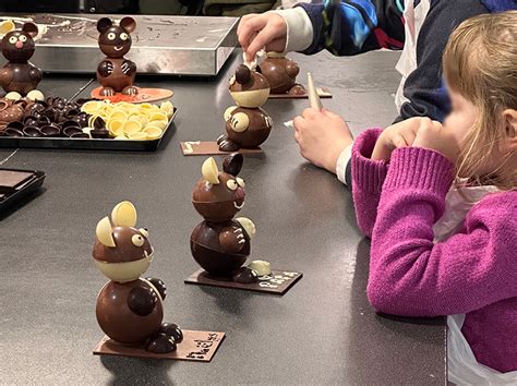 animation chocolat ateliers chocobonhomme pour les enfants azay