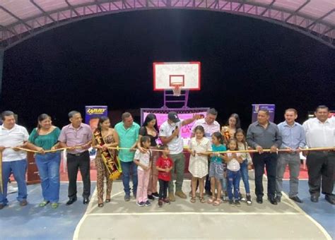 En Parroquia Bellavista Alcalde Larry Vite Entrega Cubierta Para