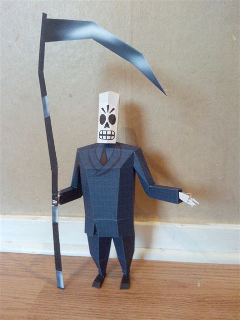 Papercraft Manny Calavera And Manny Calavera Jr By